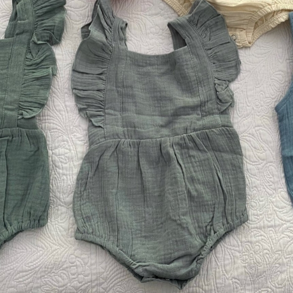 Solid Mint / Sage Green Muslin Baby Onesie - Picture 3 of 4